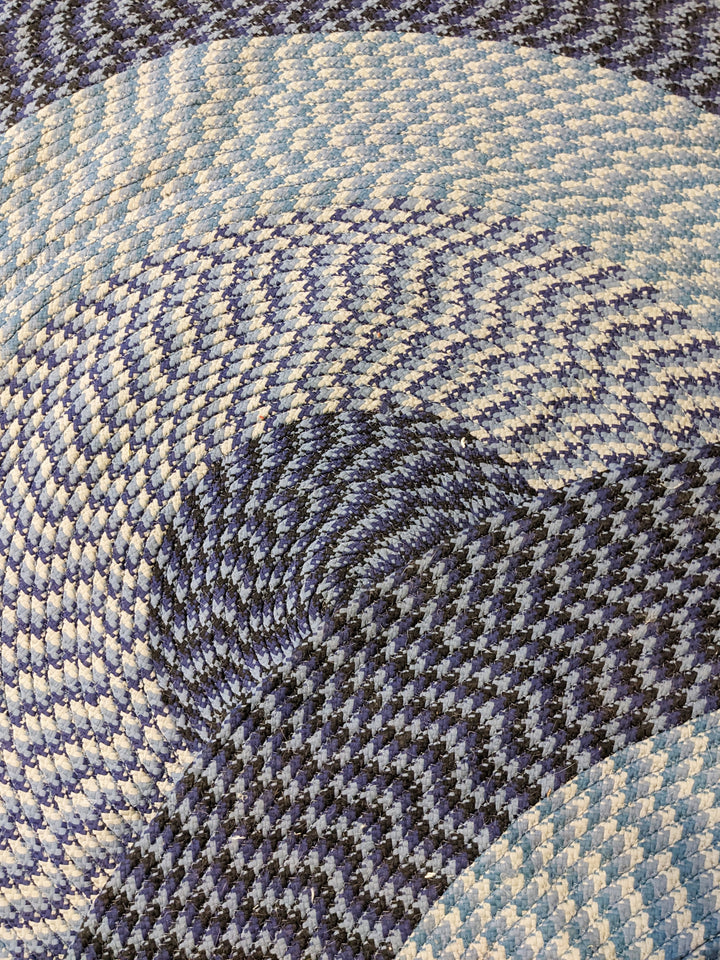 Braided Natural Round Jute Rug - Size: 5.9 x 5.9
