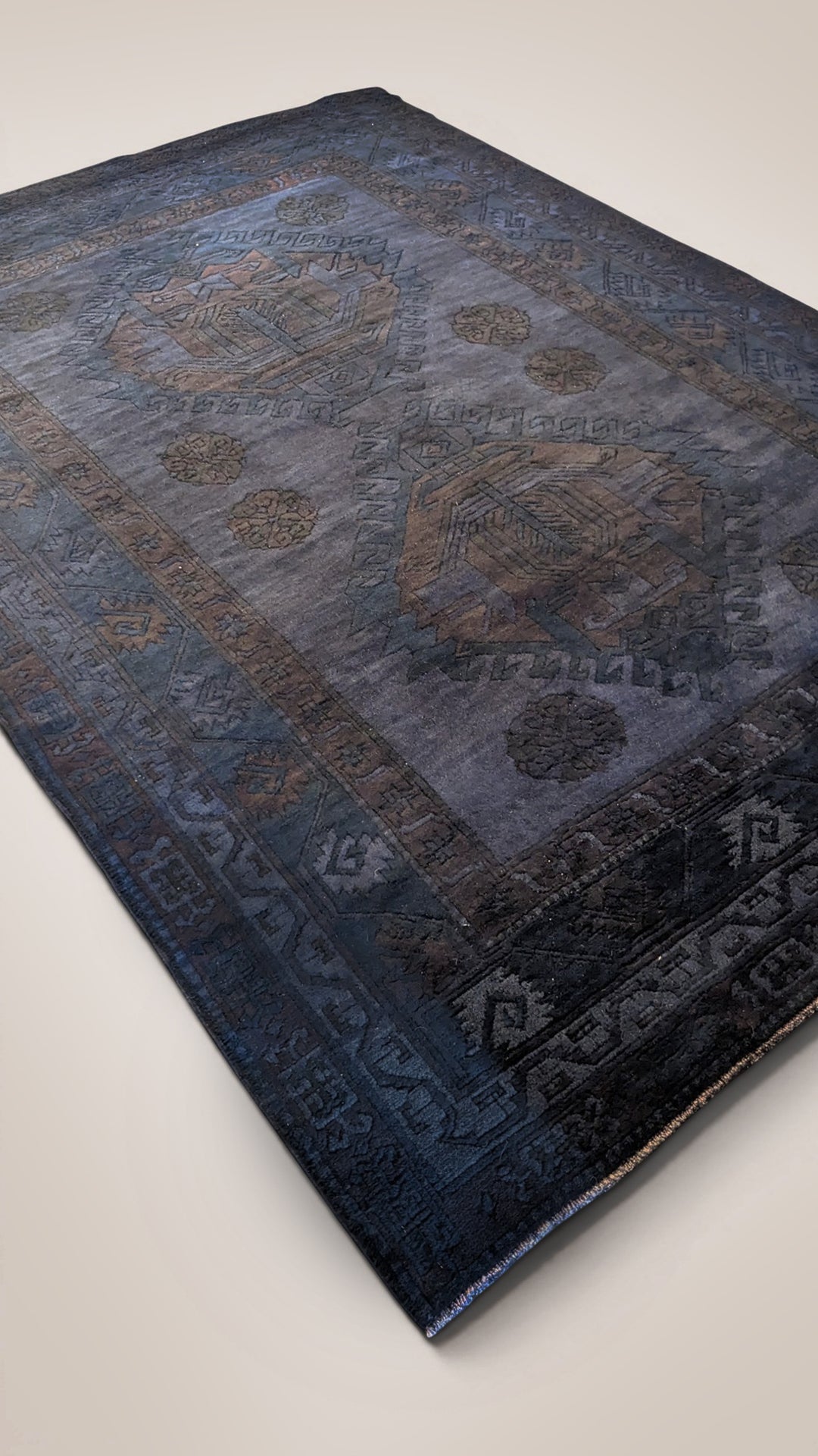Gabbeh Modern Rug - Size: 9.5 x 6.7