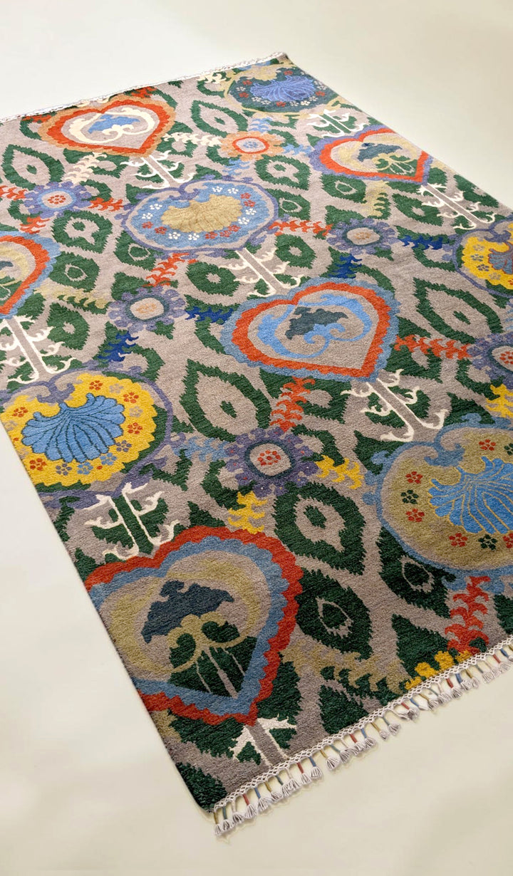 Suzani Modern Chobi Rug - Size: 9.2 x 6.2
