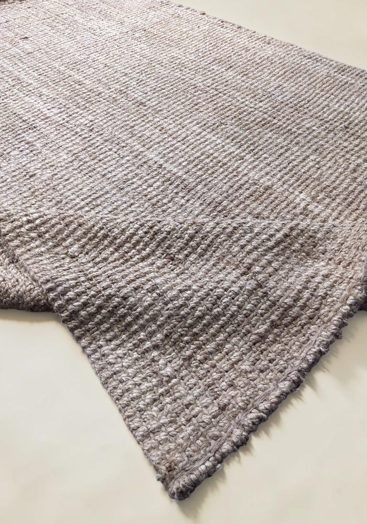Chunky Natural Jute Rug - Size: 7.7 x 5.7