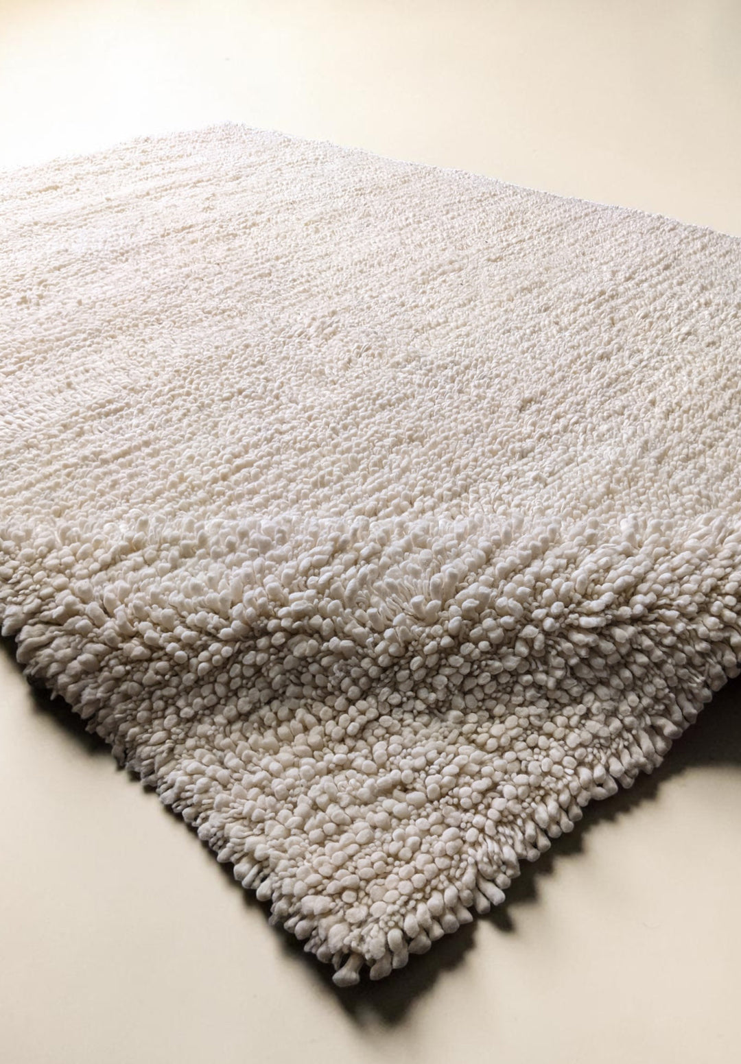 Damro Modern Textured Wool Rug - Size: 10 x 8.2