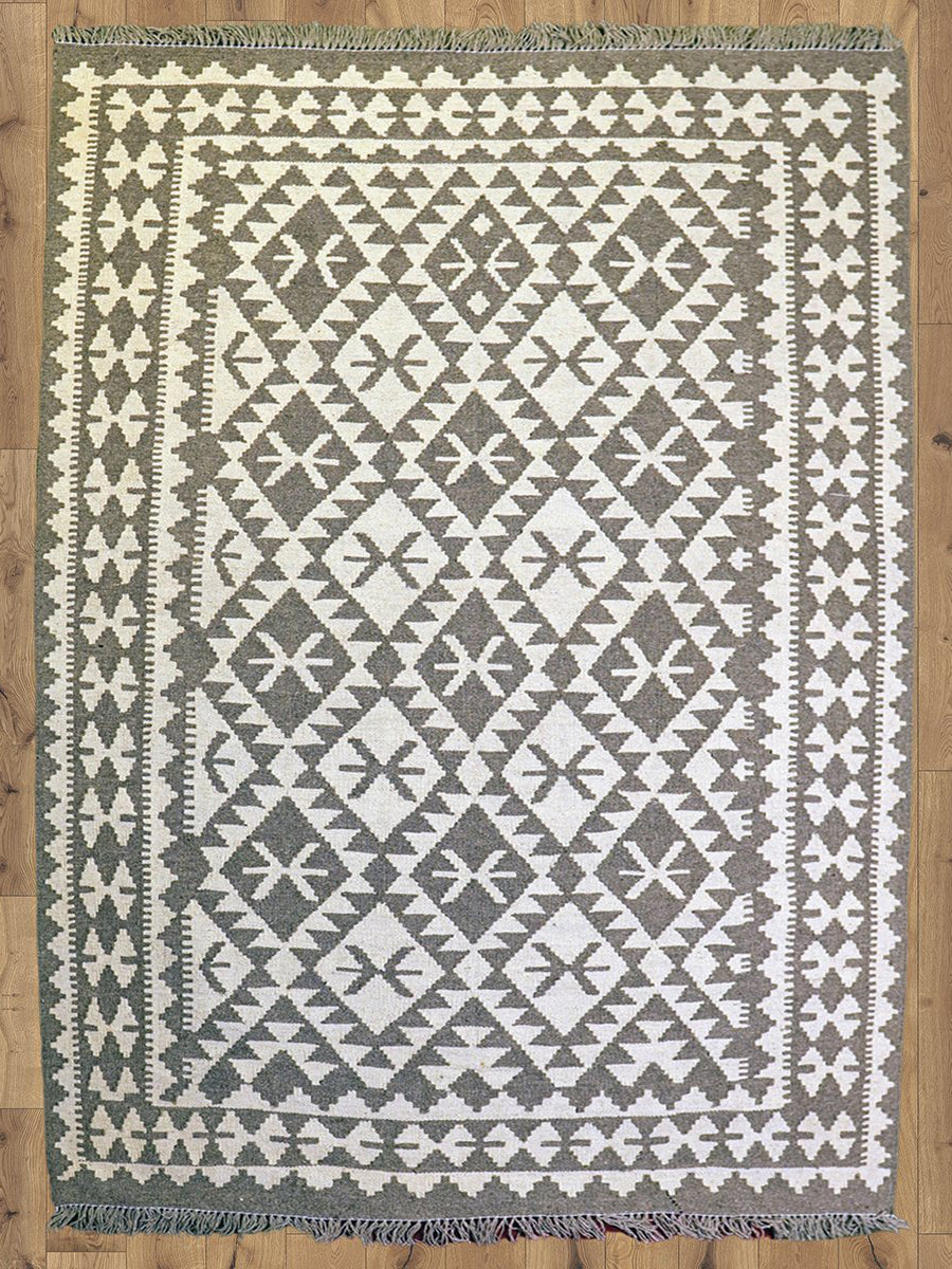 Neutral Bohemian Kilim - Size: 6.3 x 4.10