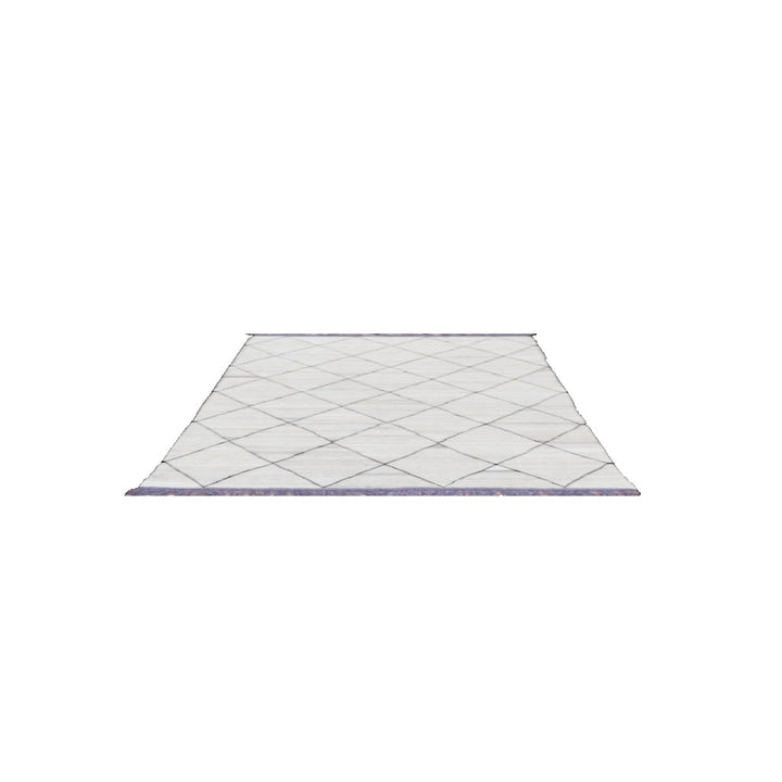 Losange Flatweave Rug — 8.2 x 5.5, transparent AR model (2.4892 × 1.6510 m)