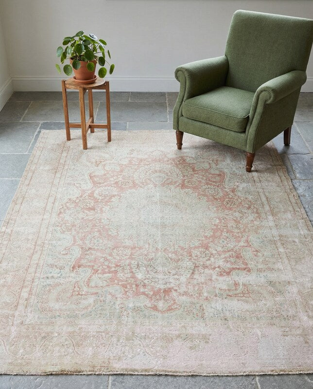 Isfahan Persian Vintage Wash Rug - Size: 12.6 x 9.5