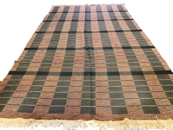 Neutral Blend - Size: 9.1 x 5.4 - Imam Carpet Co