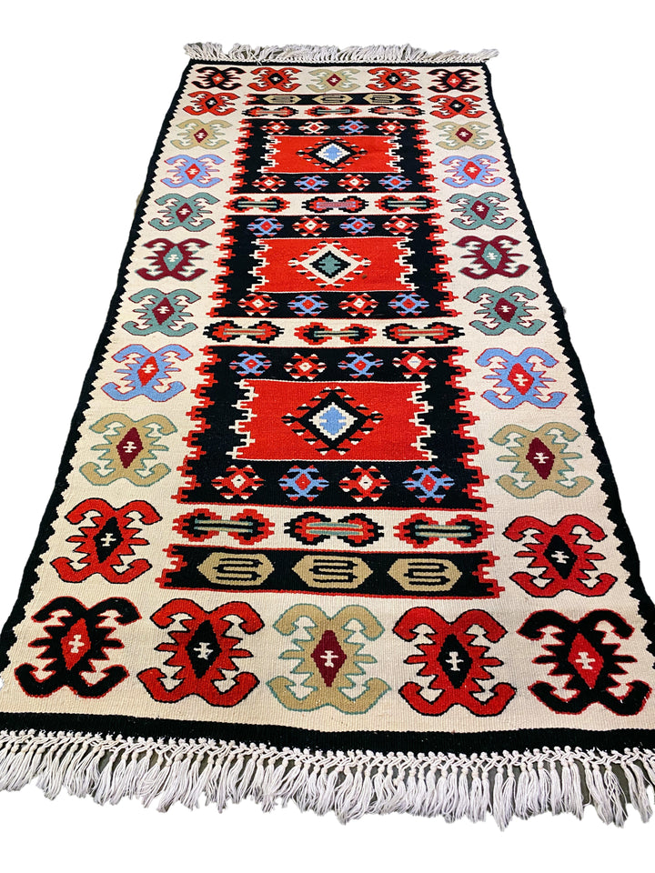 Antas - Size: 4.9 x 2.3 - Imam Carpet Co