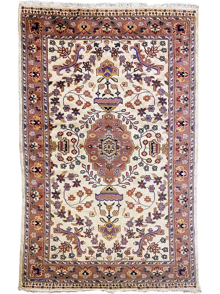 Shop Handmade Rugs and Carpets Online in Pakistan – Imam Carpet Co
