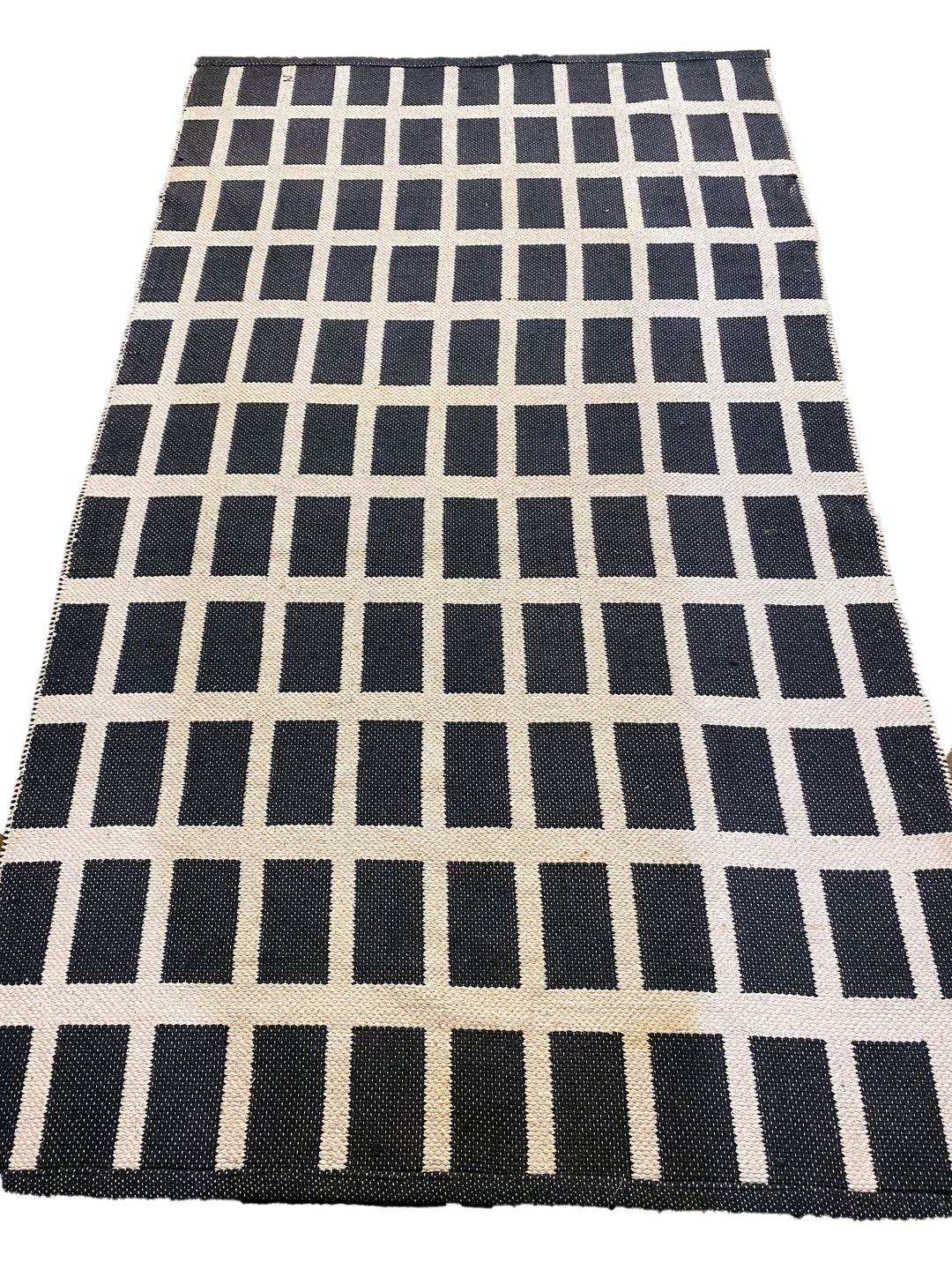 Dame - Size: 6.5 x 3.9 - Imam Carpet Co