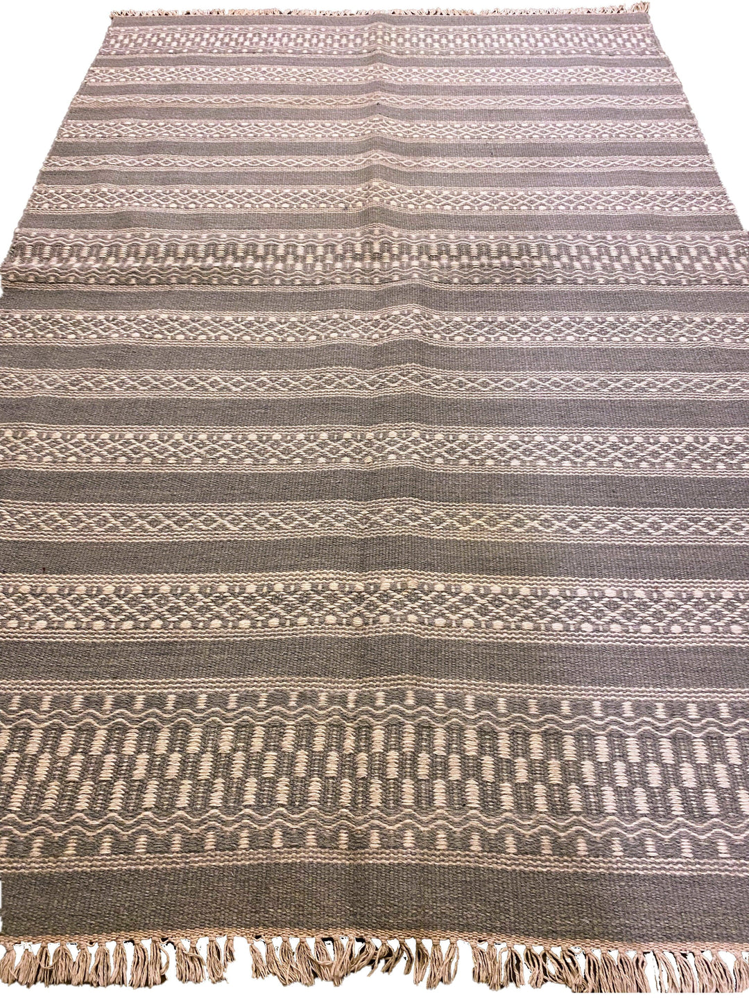 Arla - Size: 6.2 x 4.1 - Imam Carpet Co