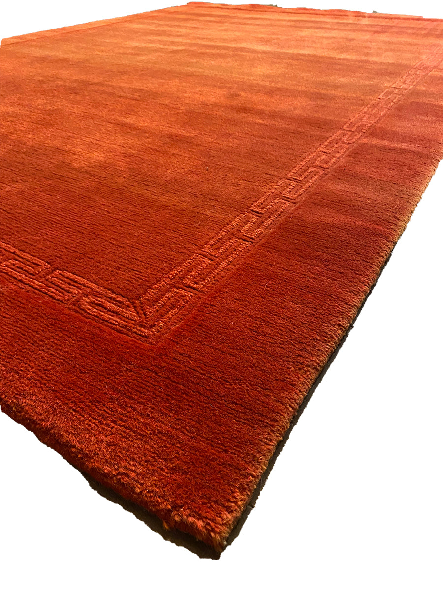 Scharlachrot - Size: 7.6 x 5.3 - Imam Carpet Co