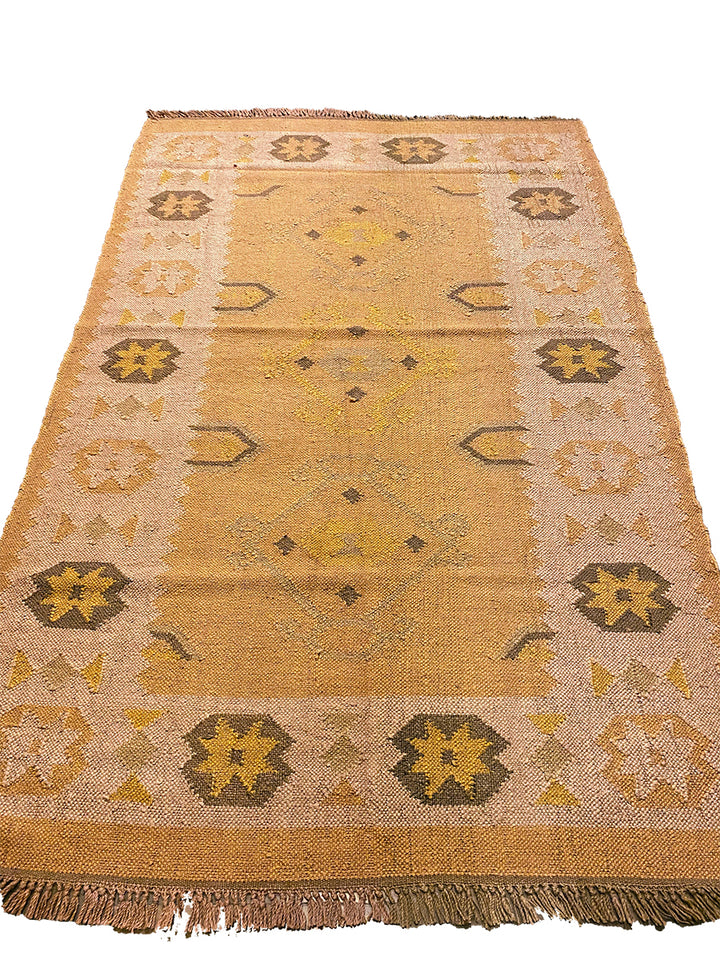 Gole - Size: 5.4 x 3.6 - Imam Carpet Co