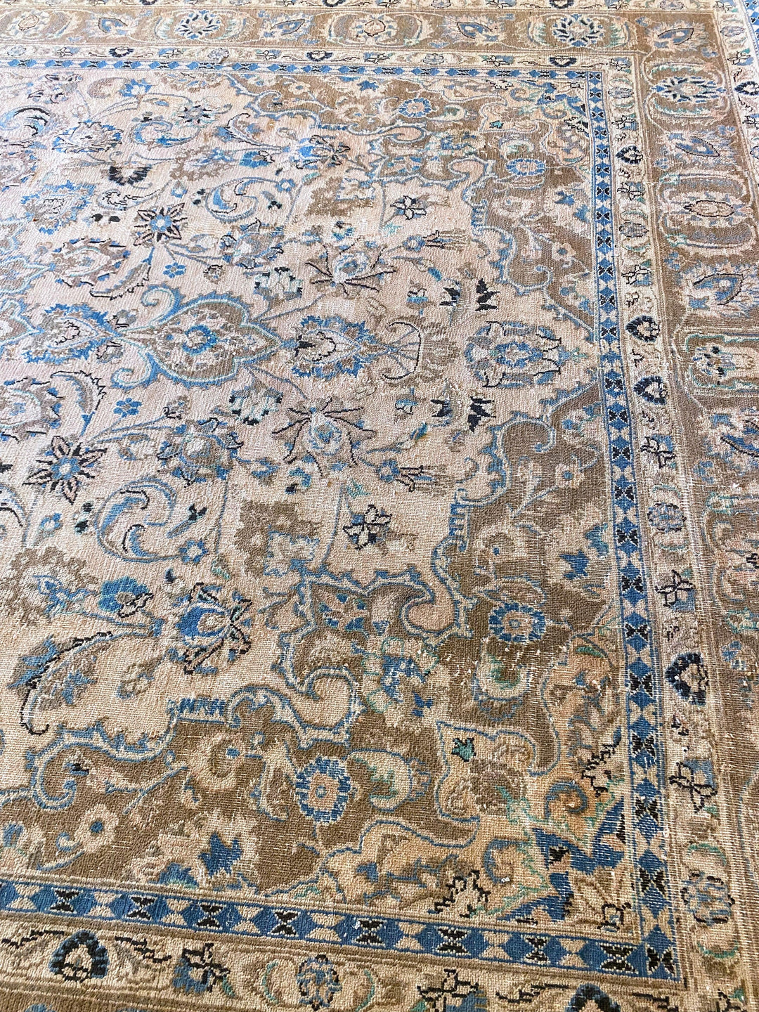 Grandeur - Size: 11.2 x 7.10 - Imam Carpet Co