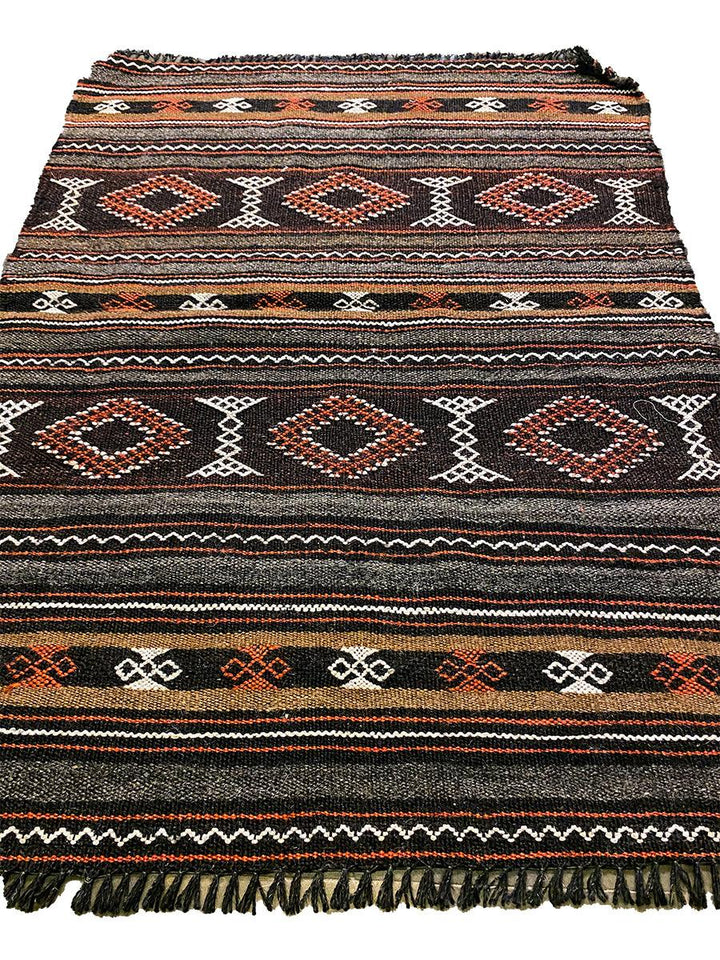 Leyla - Size: 3.8 x 2.9 - Imam Carpet Co