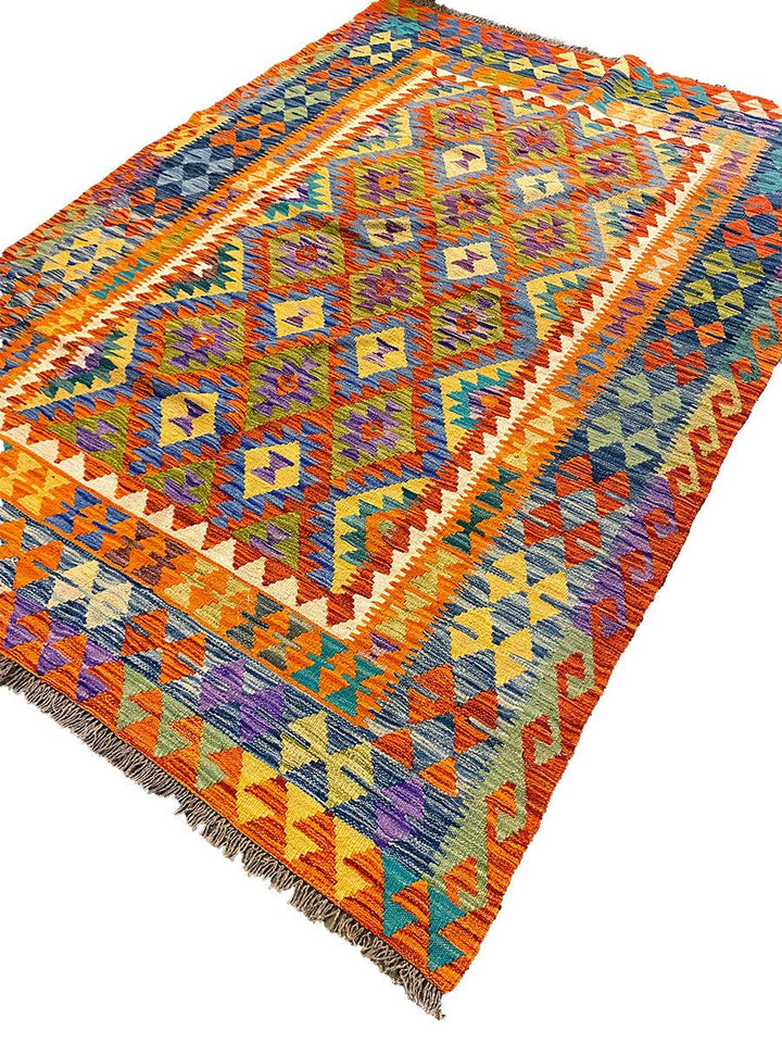 Chamak - Size: 7.10 x 5.8 - Imam Carpet Co