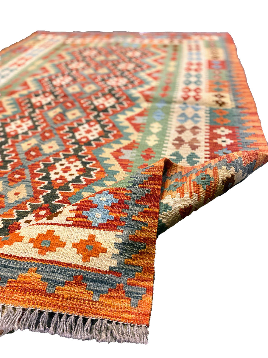 Shari - Size: 6.7 x 4.1 - Imam Carpet Co