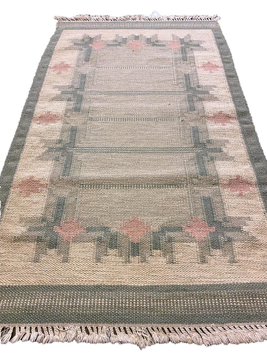 Serene - Size: 5.1 x 3.1 - Imam Carpet Co