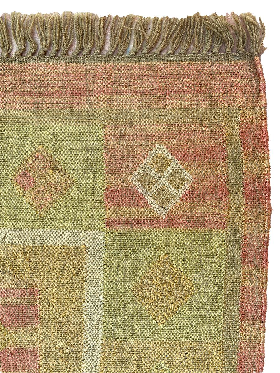 Derya - Size: 4.9 x 3 - Imam Carpet Co