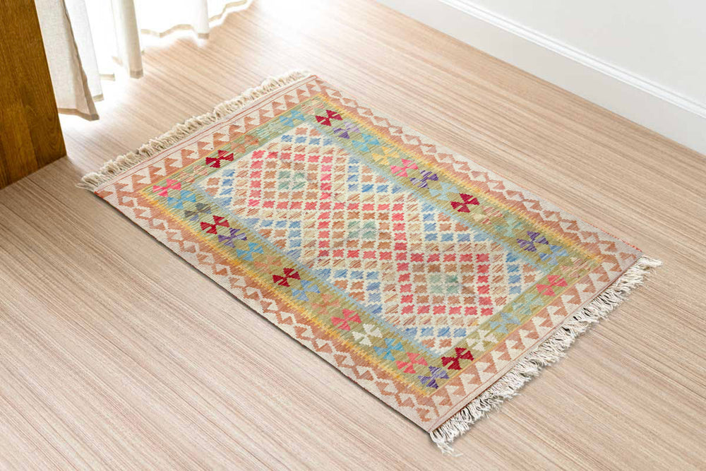 Lala - Size: 5.5 x 3.6 - Imam Carpet Co