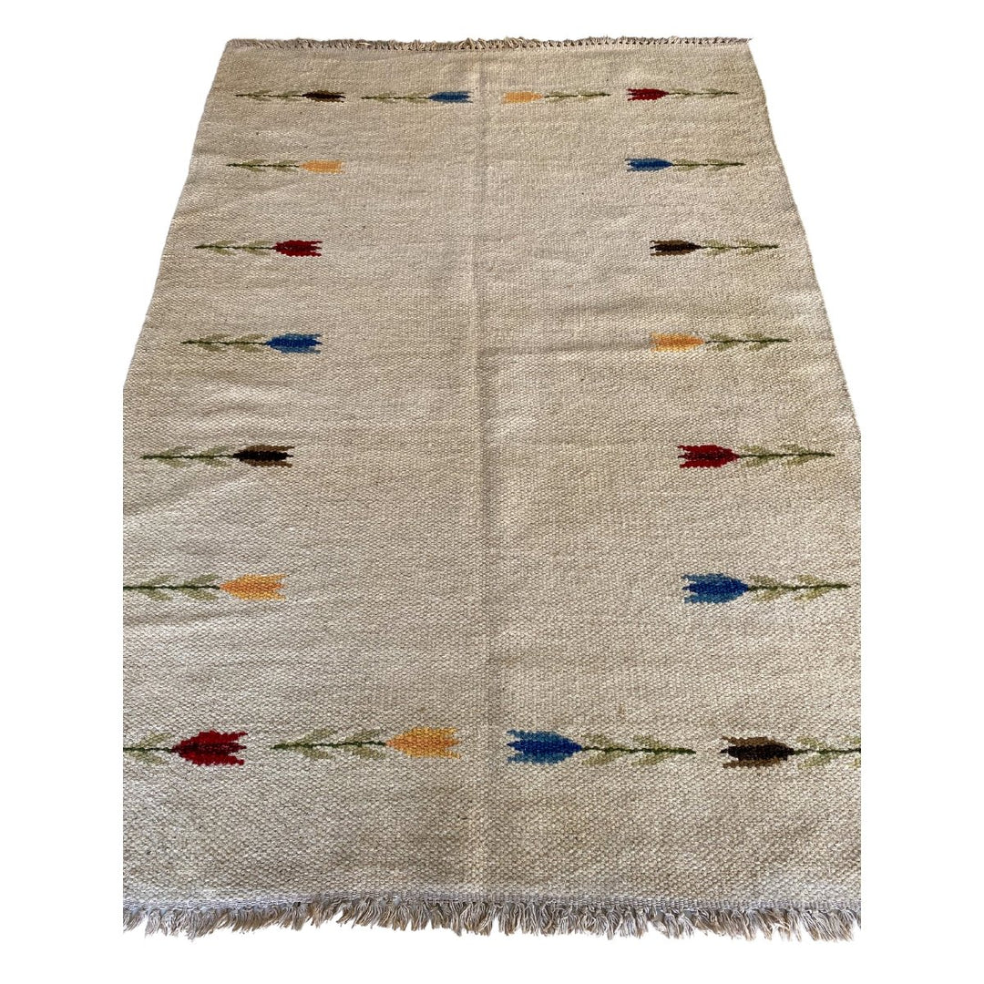 Flower Dhurrie - Size: 6.4 x 4.6 - Imam Carpets - Online Shop
