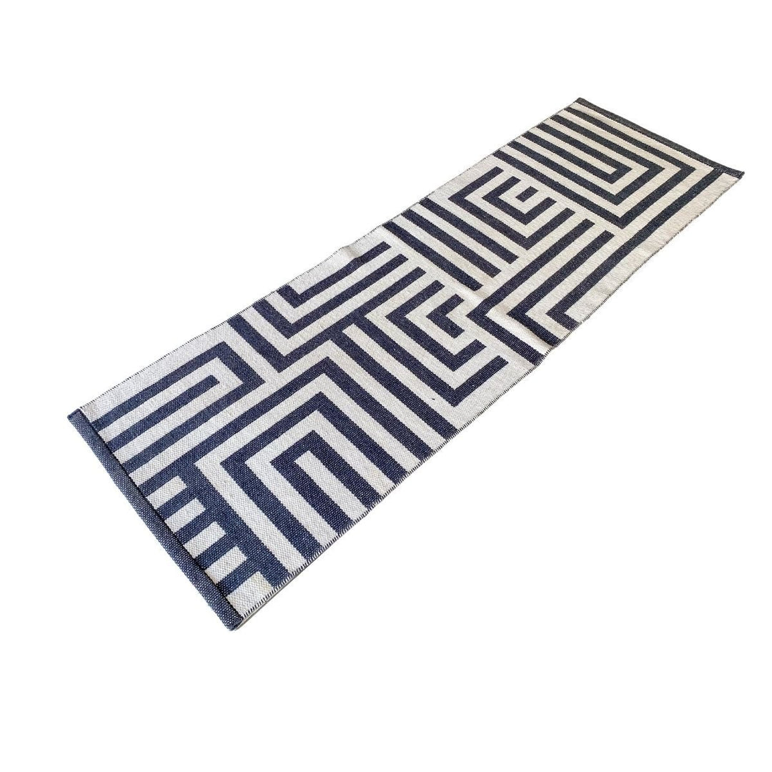 Modern Runner -Size: 6.8 x 2.2 - Imam Carpets - Online Shop