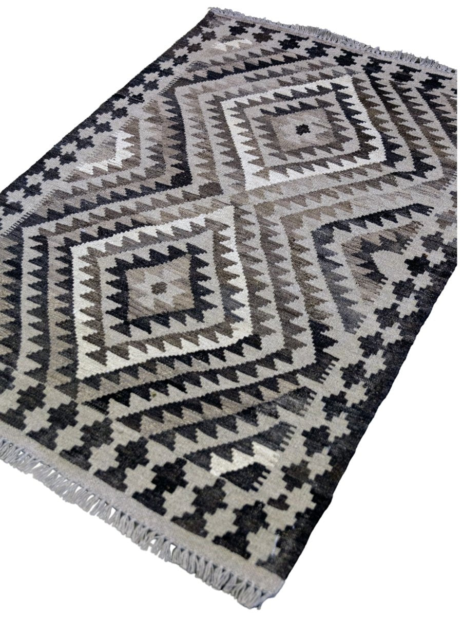 Nuetral Bohemian Kilim - Size: 4.11 x 3.4 - Imam Carpets - Online Shop