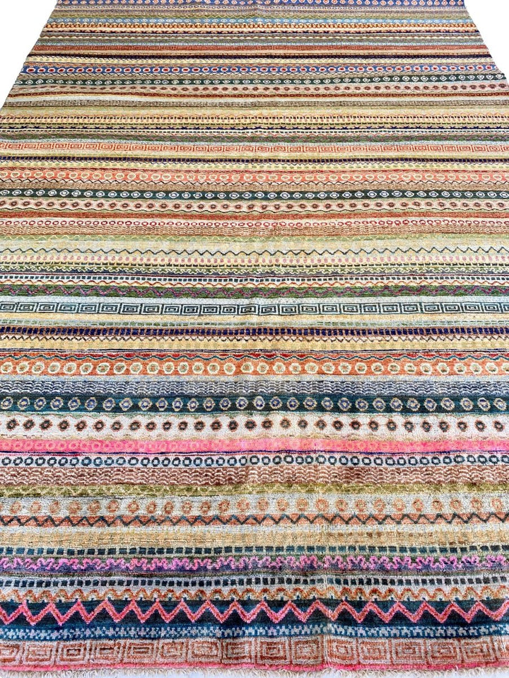 Persian Gabbeh - Size: 8.11 x 6.2 - Imam Carpets Online Store