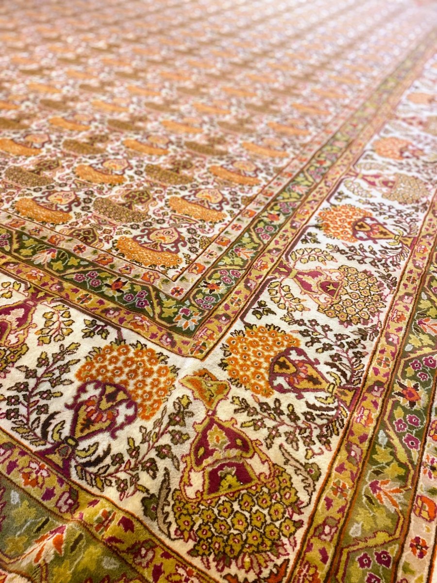 Regal Garden - Size: 13.3 x 9.10 - Imam Carpets Online Store